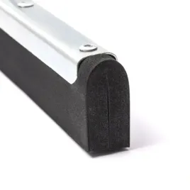 metalowa-sciagaczka-zgarniacz-wody-do-podlogi-45cm