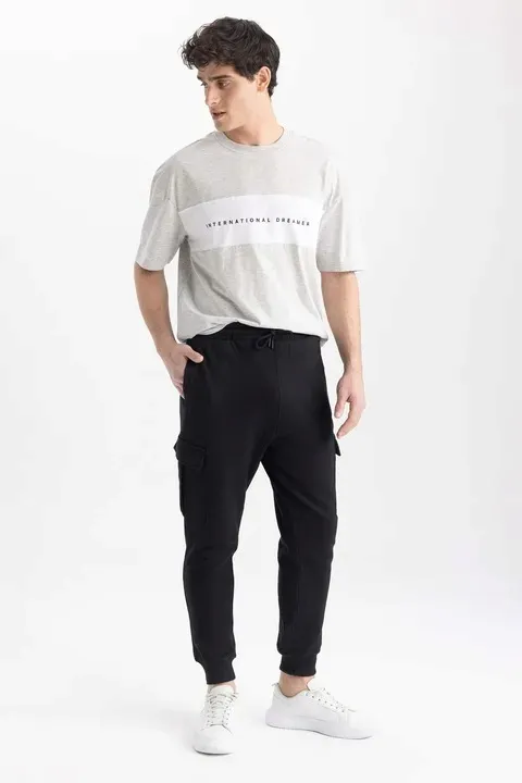 czarne-klasyczne-luzne-spodnie-dresowe-kieszenie-gumka-defacto-m