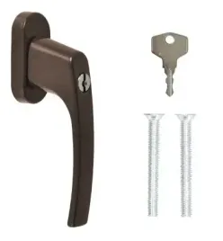 klamka-do-okna-z-kluczykiem-zamkiem-okienna-braz