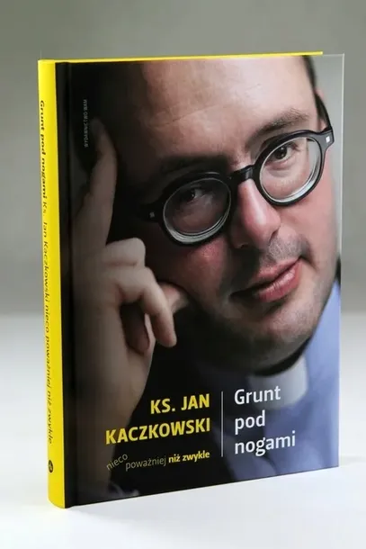 grunt-pod-nogami