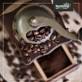 kawa-ziarnista-1kg-100percent-arabica-swiezo-palona-etiopia-djimmah-gr-5-tommy