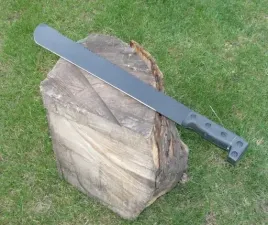 maczeta-karczownik-60-cm-w-kaburze-kabura-pila-2w1