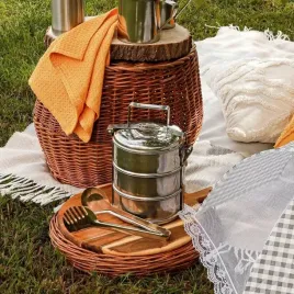 turystyczna-menazka-obiadowa-na-biwak-piknik-stalowy-pojemnik-na-3-obiady