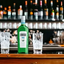 lubuski-free-napoj-bezalkoholowy-alternatywa-dla-alkoholu-jak-gin-3-butelki