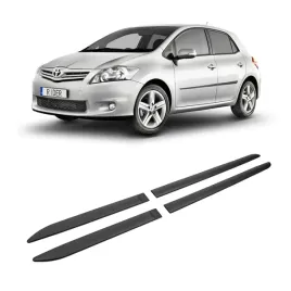 listwy-boczne-drzwi-oslony-karoserii-do-toyota-auris-2013-2015-hatchback