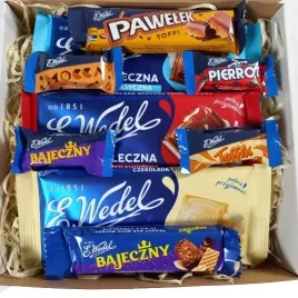 zestaw-box-wedel-slodycze-prezent-dzien-mamy-taty-dziecka-imieniny-urodziny