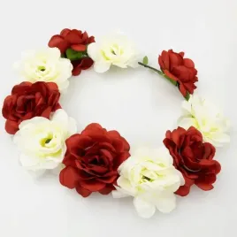 wianek-dla-kibicki-bialo-czerwone-kwiaty-panienski