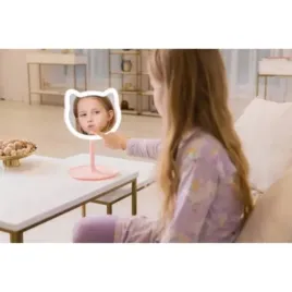 innogio-podswietlane-lusterko-kosmetyczne-led-gioperfect-kotek-rozowy