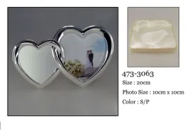 ramka-na-zdjecie-metalowa-srebrna-elegancka-podwojne-serce-20-cm-pamiatka