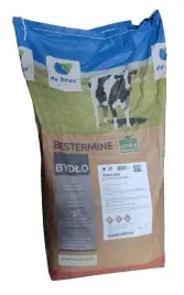 bestermine-synchro-witaminy-mykotoksyny-zwacz-25kg