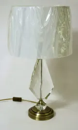 lampa-stolowa-zlota-bezowy-abazur-krysztalowa
