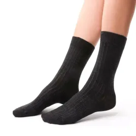 bezuciskowe-steven-merino-wool-130-grafit-38-40