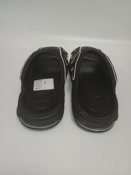 klapki-nike-air-czarne-marka-nike