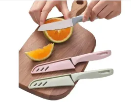 nozyk-kuchenny-z-zatyczka-noz-do-warzyw-ostry