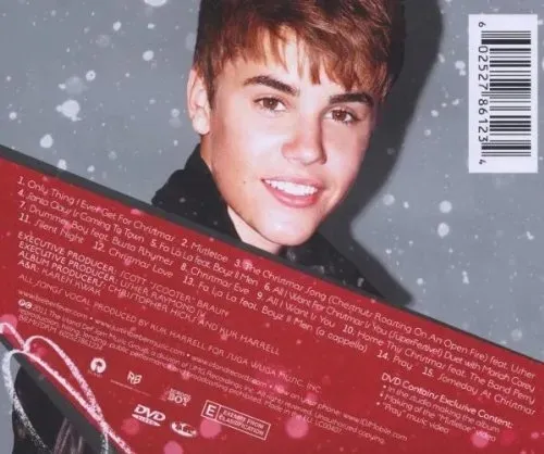 justin-bieber-under-the-mistletoe-cd-dvd