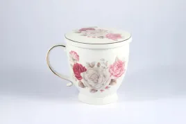 kubek-z-zaparzaczem-porcelanowy-pokrywka-sitko-kwiaty-500-ml