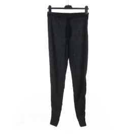 spodnie-damskie-prettylittlething-czarne-prazkowane-joggery-40