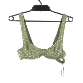 gora-od-stroju-kapielowego-primark-zielona-w-biale-kropki-36