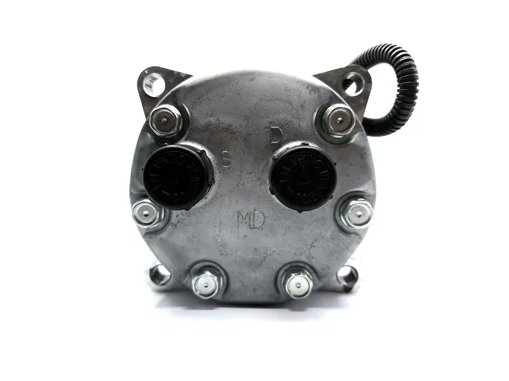 sprezarka-sanden-sd7h15-8174-12v-stan-nowy