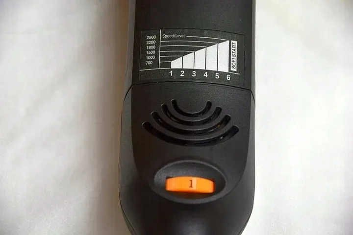 heckmann-1200-maszyna-polerska-polerka-rotacyjna-1200w-125mm-dlugosc-dluzszy-bok-1-cm