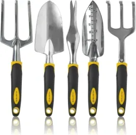 narzedzia-ogrodowe-widelki-kielnia-lopatka-grabie-wyrywacz-do-chwastow-zol