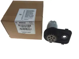 bosch-podzespol-silnika-do-podkaszarki-univgrasscut-18-1600a0154n-silnik