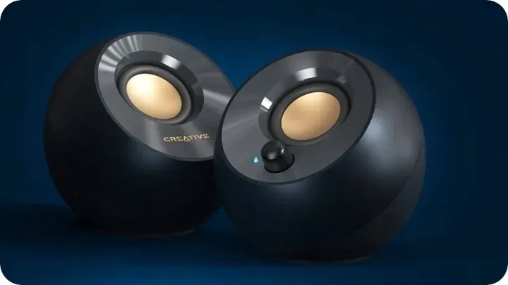 glosniki-komputerowe-creative-pebble-v2-usb-c
