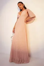 boohoo-plisowana-maxi-sukienka-peleryna-vneck-evb-ng2-l