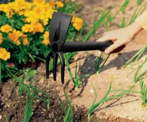 fiskars-solid-motyczka-z-tworzywa-137040