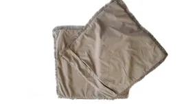 2x-poszewka-na-poduszke-40x40-brazowa-z-fredzlami