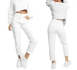 damskie-spodnie-mom-fit-jeansy-biale-wysoki-stan-luzne-nogawki