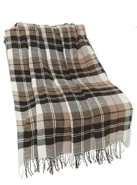 koc-elf-w-kratke-z-fredzlami-welna-nowozelandzka-narzuta-na-kanape-piknik