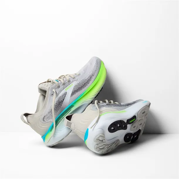 adrenaline-gts-25-marka-brooks-kod-producenta-1104541d033