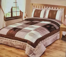 narzuta-satynowa-220x240-z-poszewkami-eurofirany-123