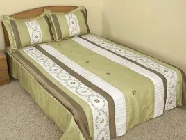 wyprzedaz-220x240-narzuta-satynowa-z-poszewkami