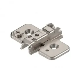 prowadnik-krzyzakowy-z-regulacja-mimosrodowa-blum-173h7130-3mm