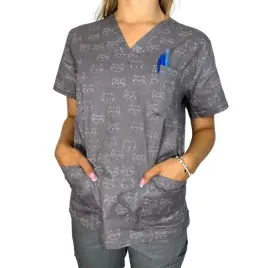 bluza-medyczna-fartuch-mundurek-bawelna-odziez-scrubs-wyposazenie-lekarski