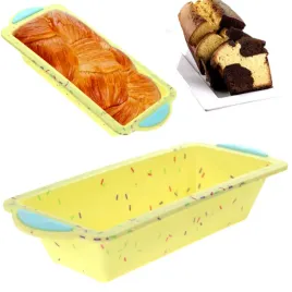 forma-silikonowa-keksowka-na-chleb-ciasto