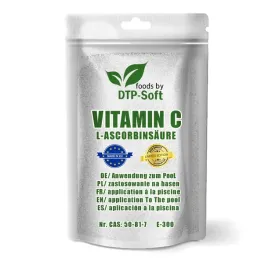 500g-witamina-c-do-basenu-zielona-woda-w-basenie