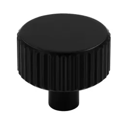 galka-meblowa-ryflowana-loft-okragla-forte-fi-30-mm-czarny-mat