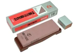 kamien-do-ostrzenia-naniwa-chosera-3000-z-uchwytem