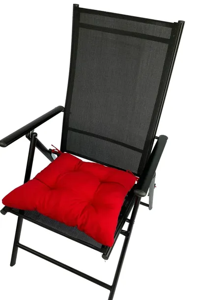 poduszka-na-krzeslo-trapez-czerwony-dlugosc-40-cm