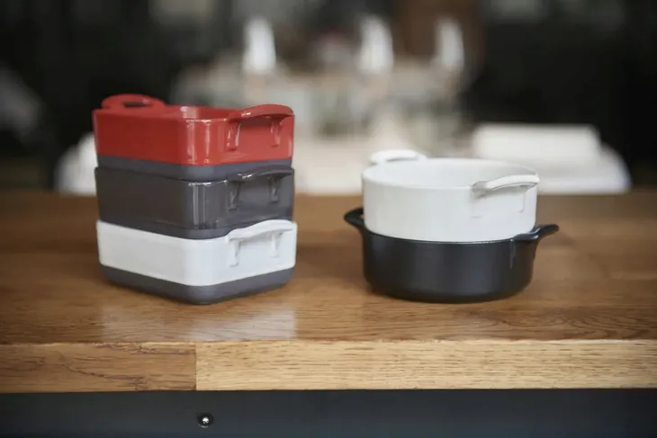 revol-garnek-plaski-290-ml-typ-powloki-inna