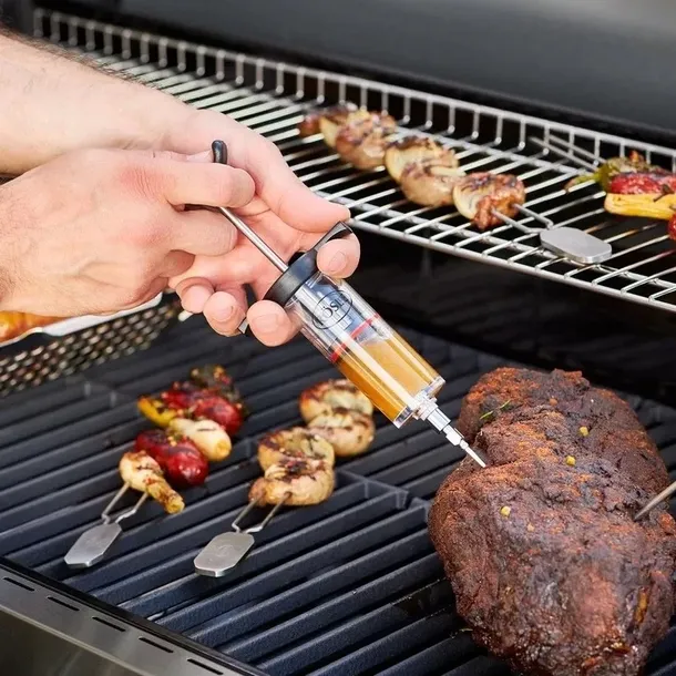 strzykawka-do-marynaty-50-ml-bbq-marka-roesle