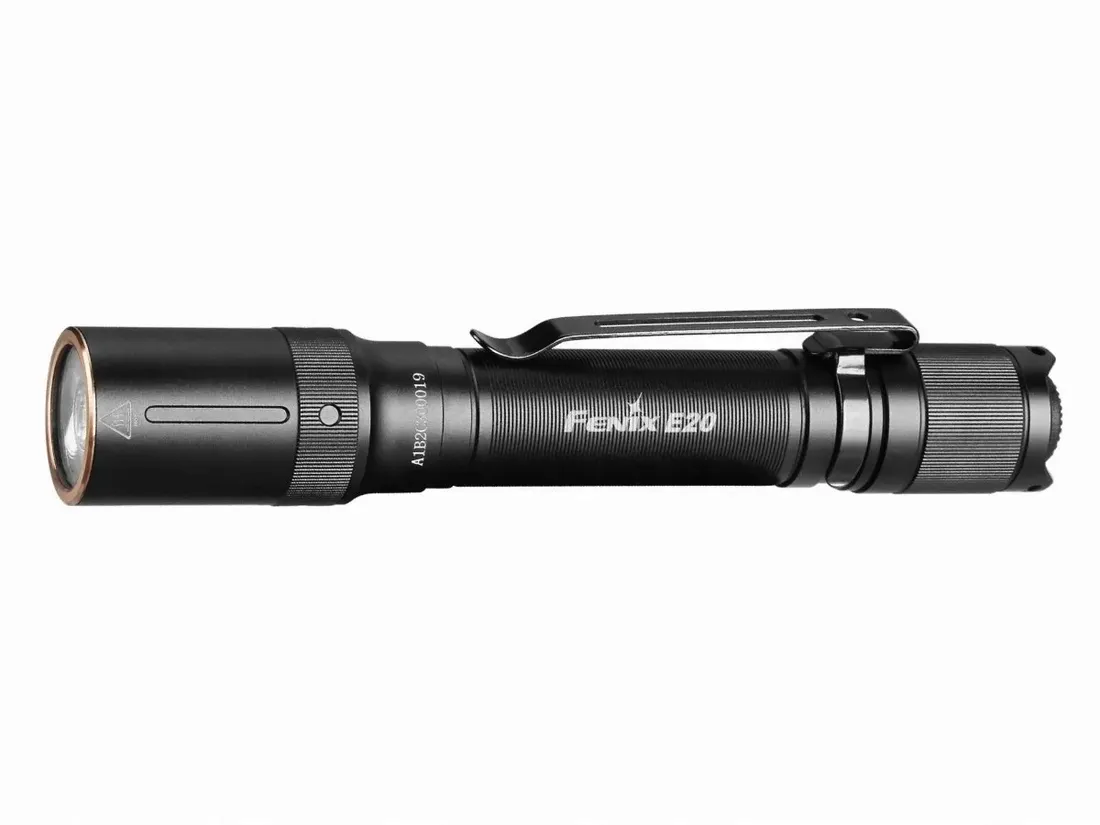 latarka-diodowa-fenix-e20-v2-0