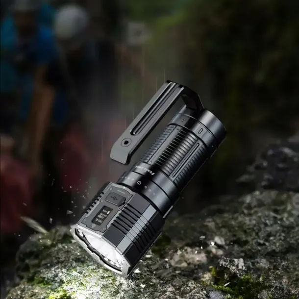 latarka-led-fenix-lr60r-rodzaj-reflektory-i-szperacze-stan-nowy