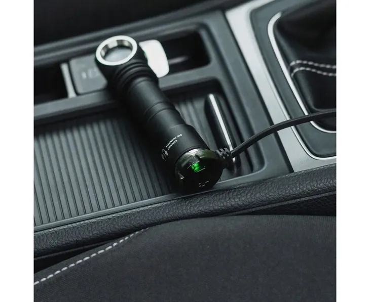 latarka-armytek-wizard-c2-pro-magnet-usb-warm-3w1-liczba-trybow-10