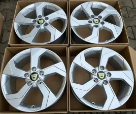 4x-felgi-alu-oe-dacia-duster-7x17-5x1143-et40-kb409-6u200