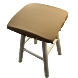 poduszka-na-taboret-kwadrat-30x30-camelowa