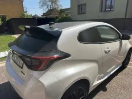 spoiler-dachowy-toyota-yaris-gr-gxpa16-2020-black